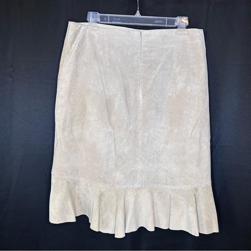 Ann Taylor Suede Leather A-Line Flare Skirt Tan Khaki Western Office Size 10 - Picture 2 of 10